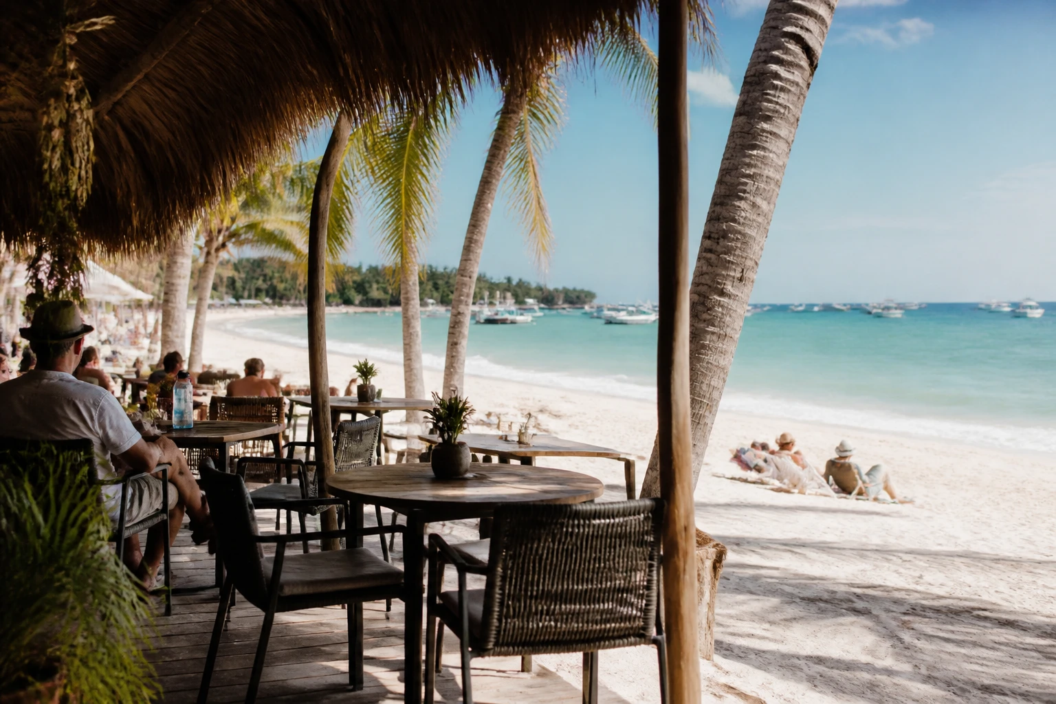 Beachfront lounge seating along Bávaro in Punta Cana